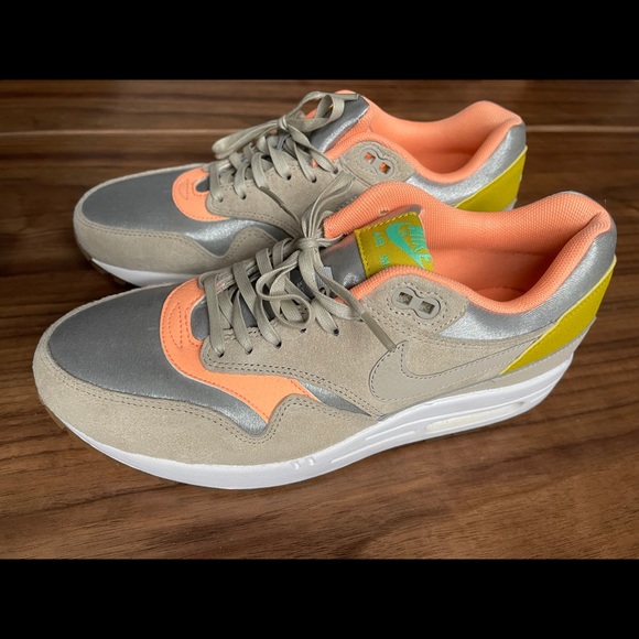 Nike Air Max - Picture 4 of 5